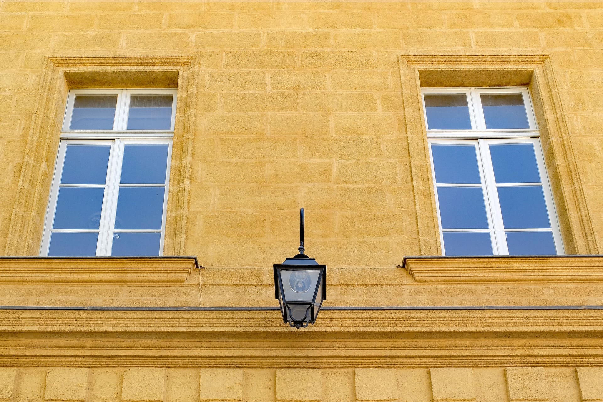 building-3341761_1920 (1) diagnostic immobilier carpentras
